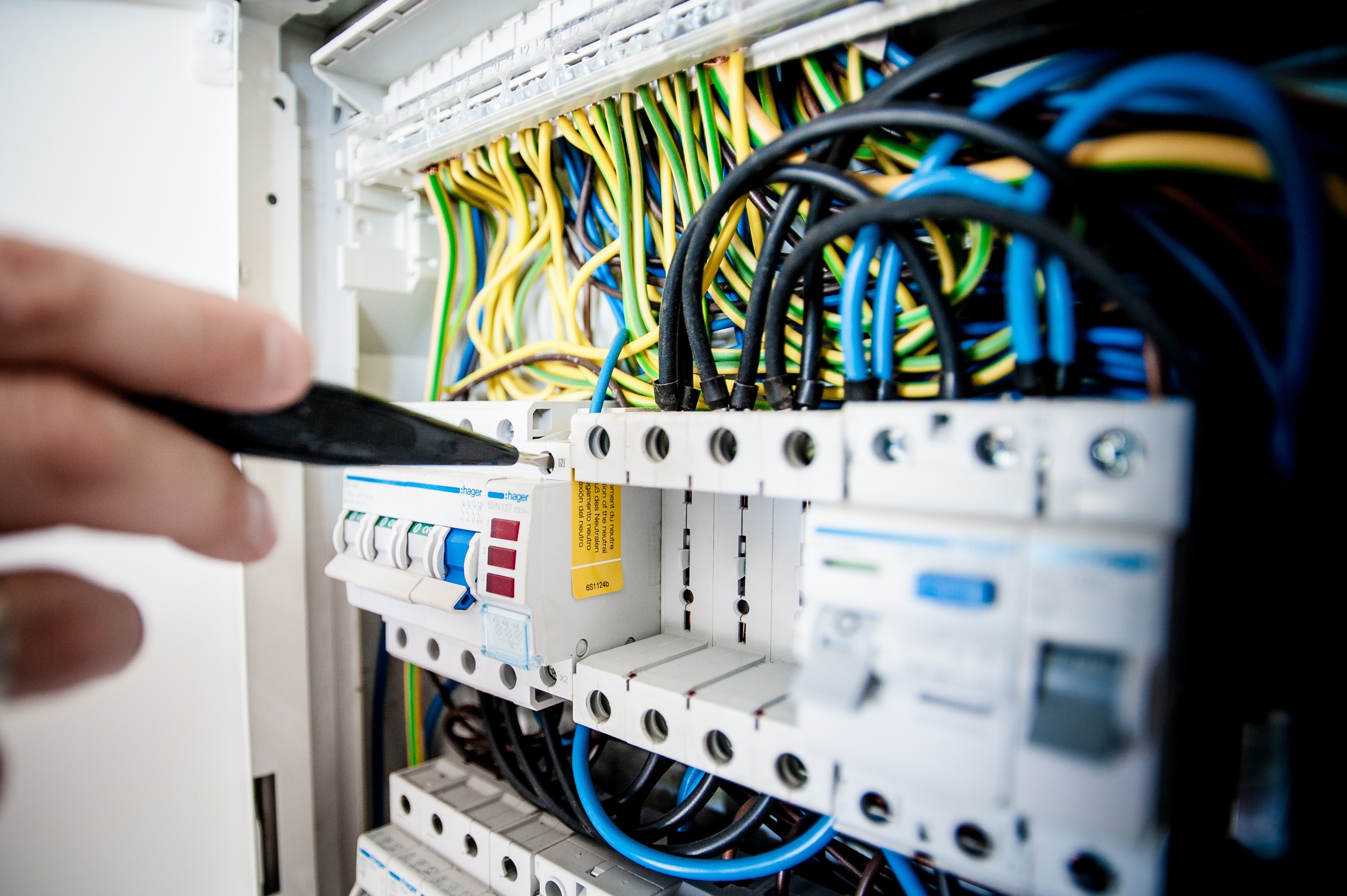 Navigating Electrical Standards: Gary Gundry's Presentation on updates to BS 7671