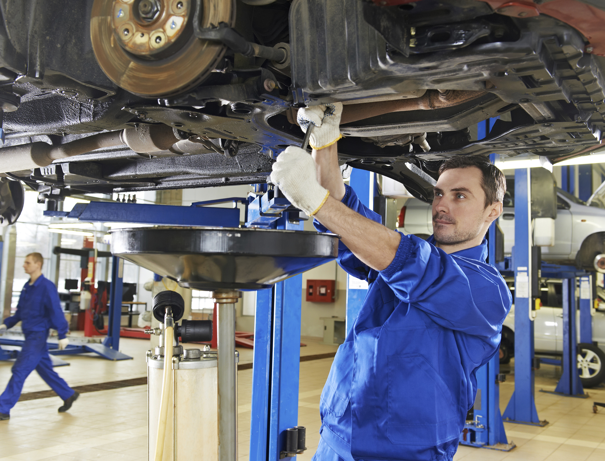 British manufacturing rebound eases recession fears