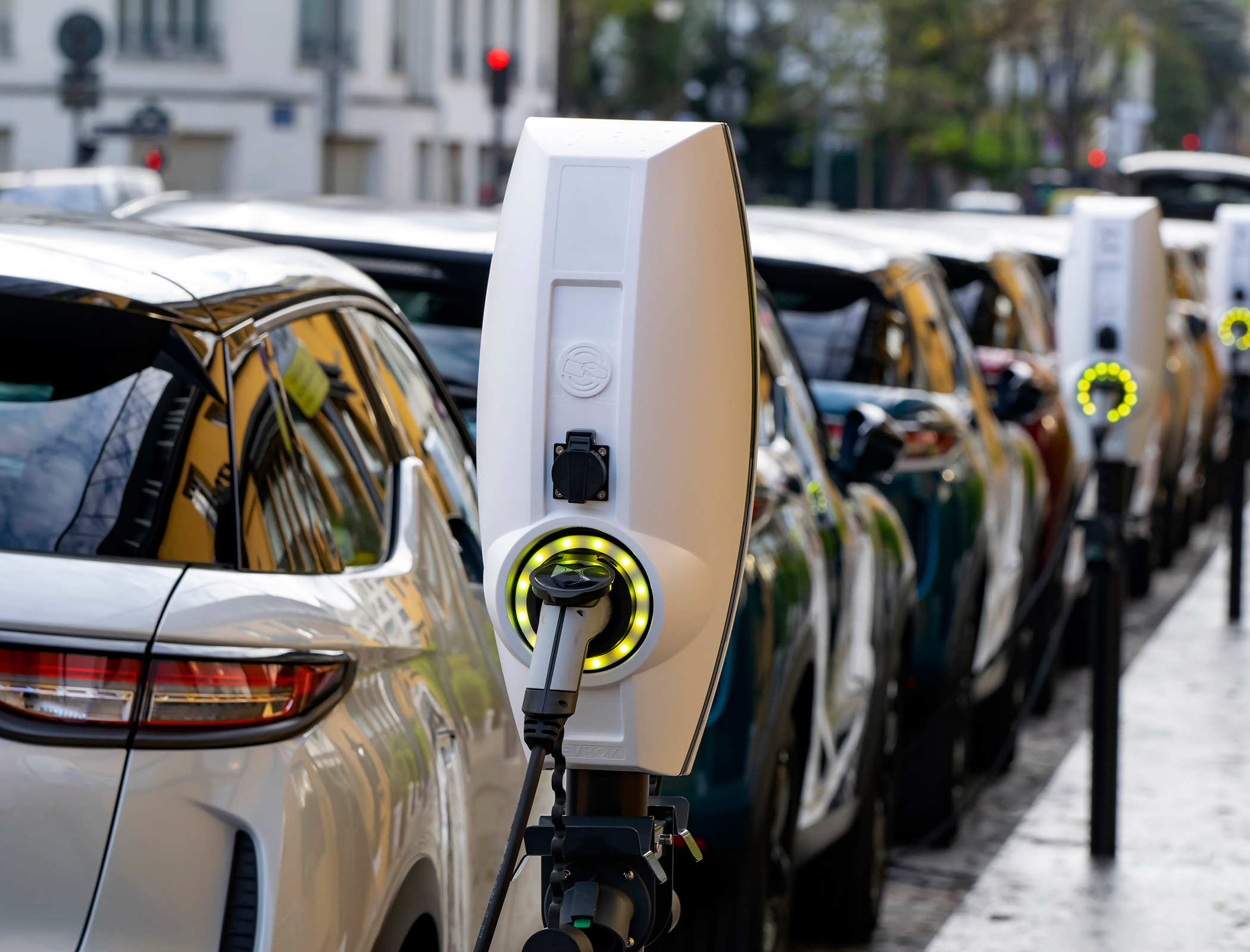 Carmakers failing to decarbonise supply chains despite rising EV sales