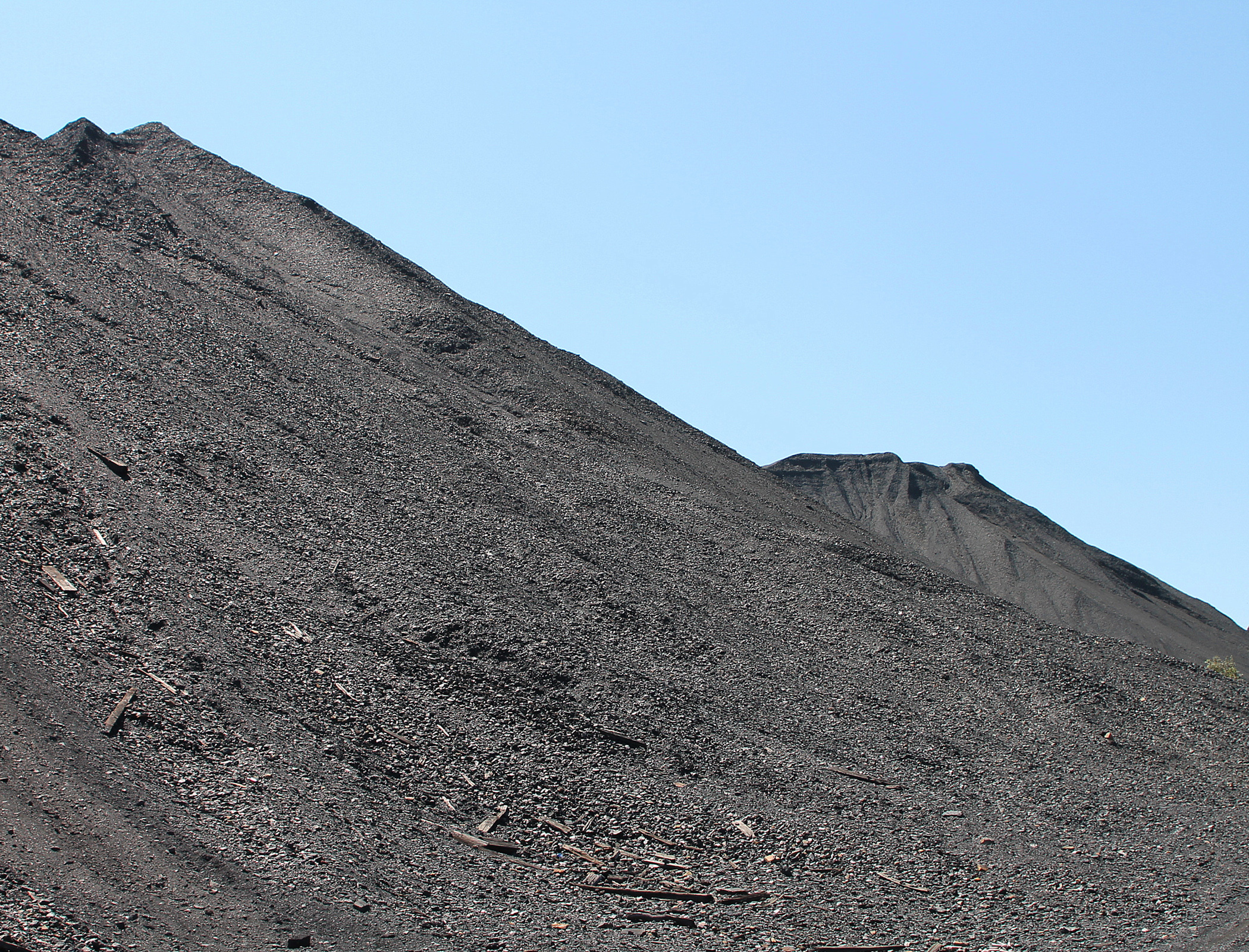 Top scientists protest ‘reckless’ opening of Cumbria coal mine