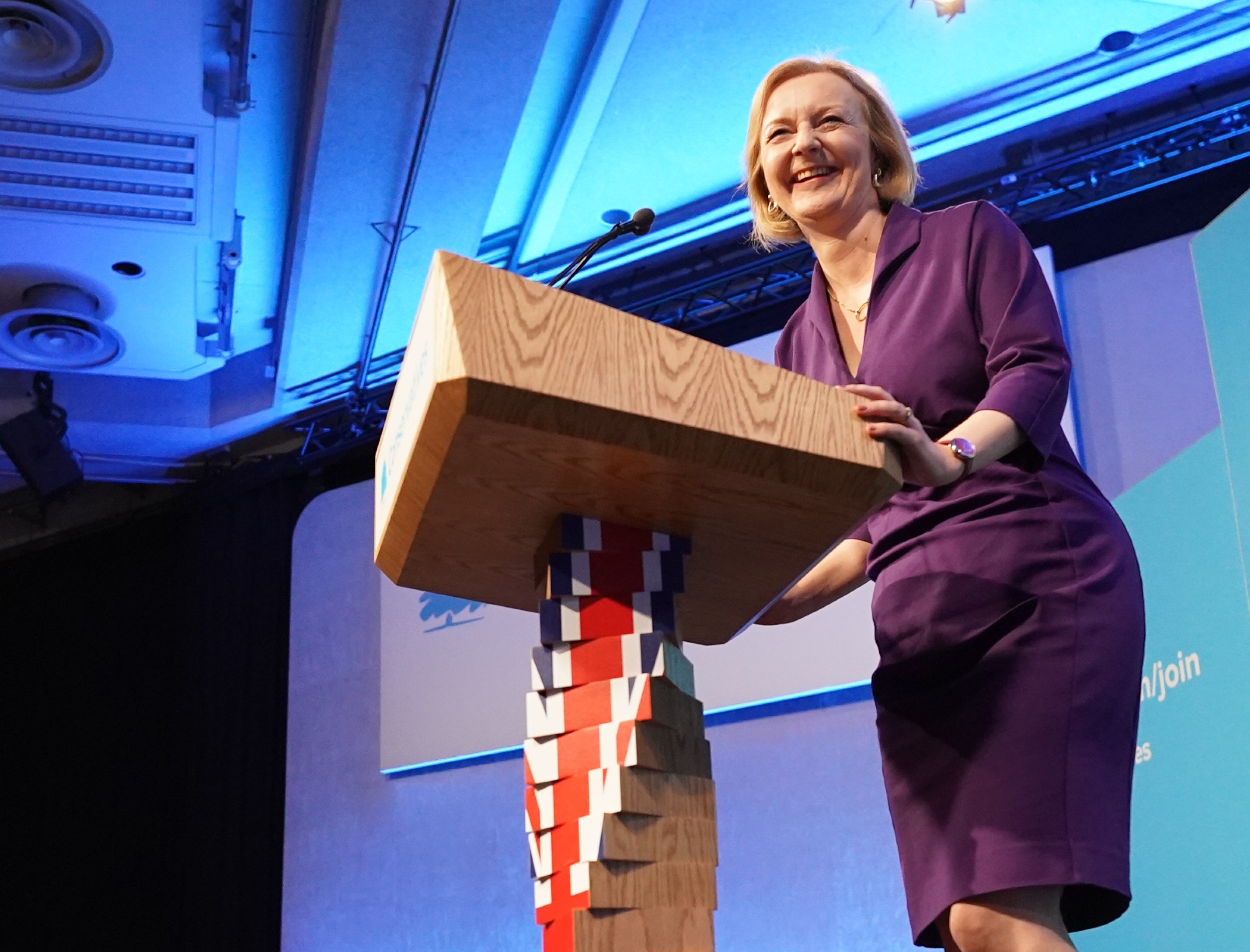 Liz Truss promises to ‘deliver’ on energy crisis as she becomes PM