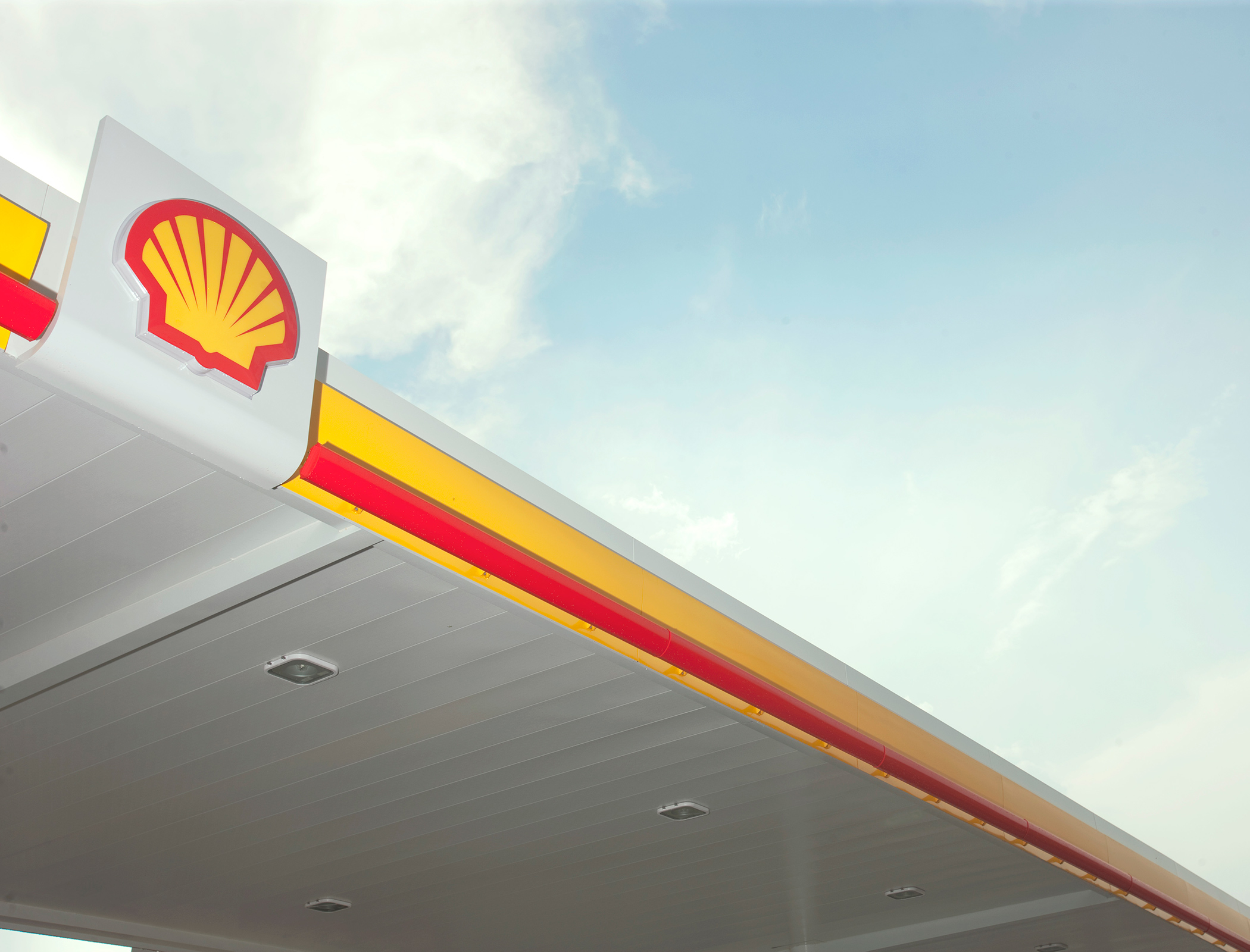 Shell profits hit record £68.1bn as energy prices surge