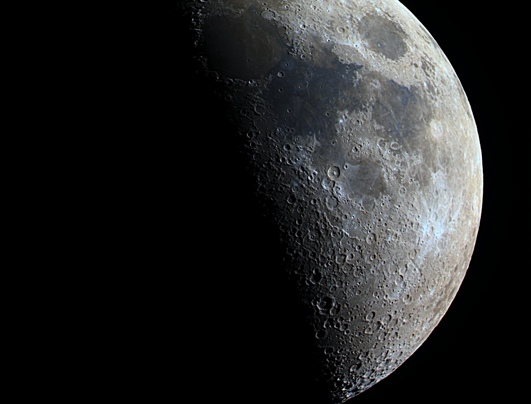 Nasa satellite heads towards Moon after breaking free from Earth orbit