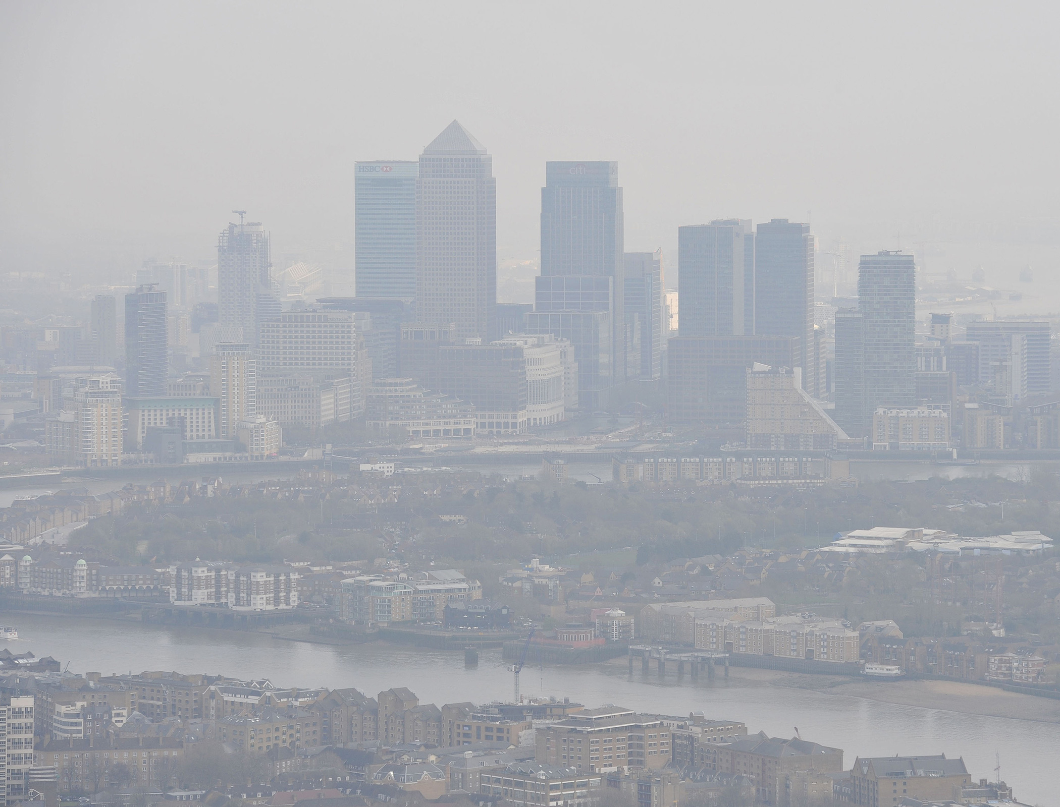 Air pollution likely to exacerbate dementia risk, meta-study finds