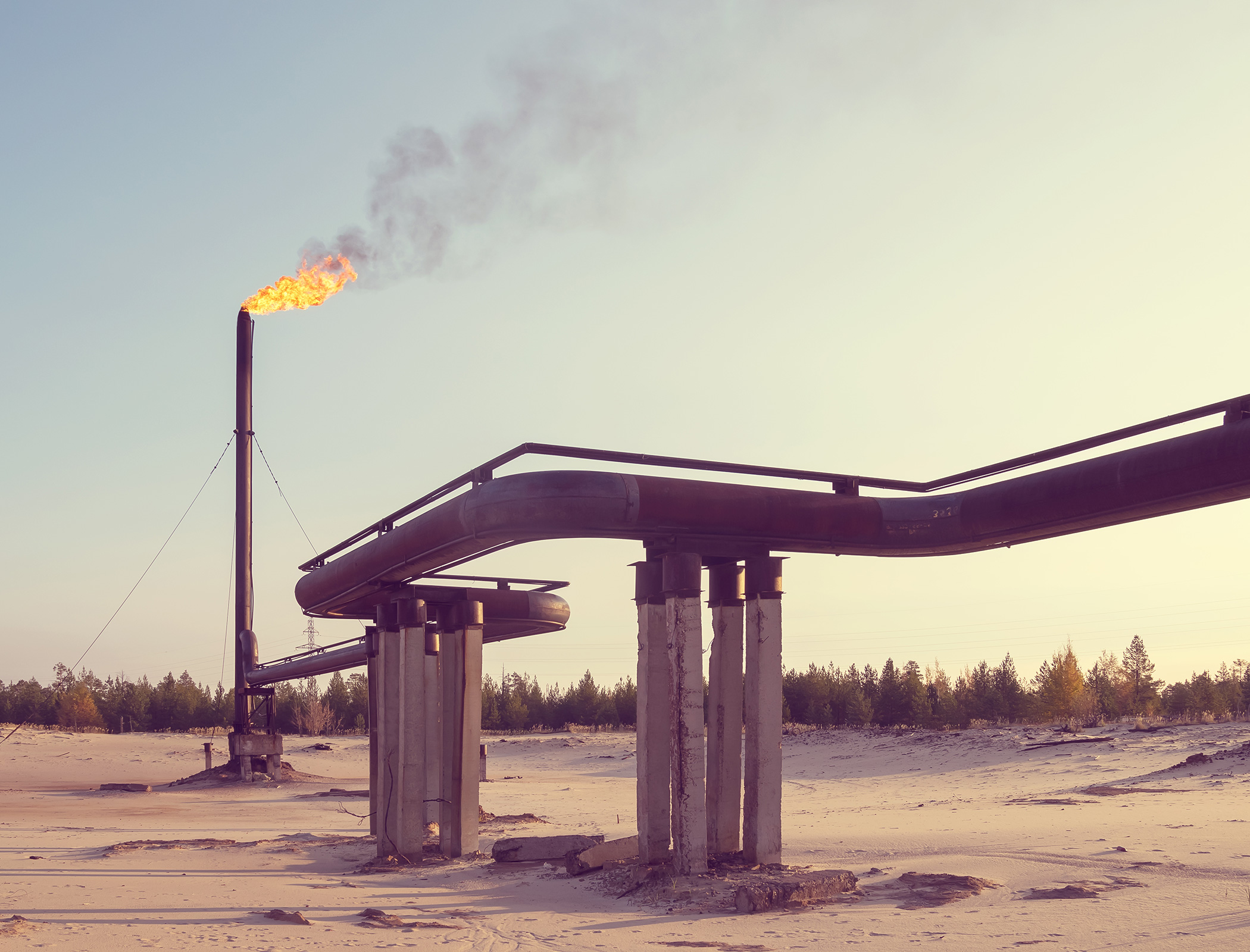 Air pollutants from US fossil fuel extraction kills 7,500 annually, study finds