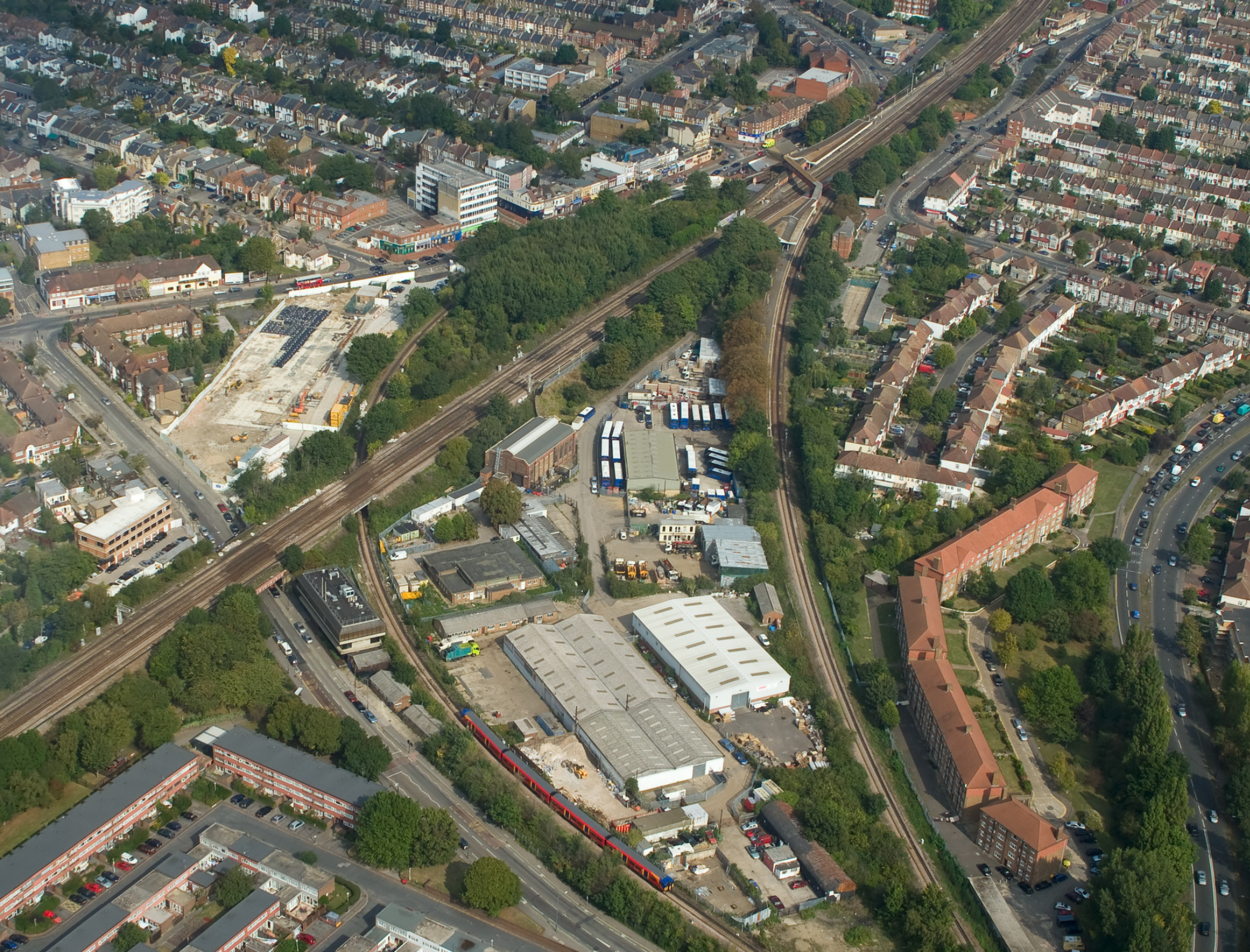 UK making ‘negligible advances’ on infrastructure initiatives, advisers say