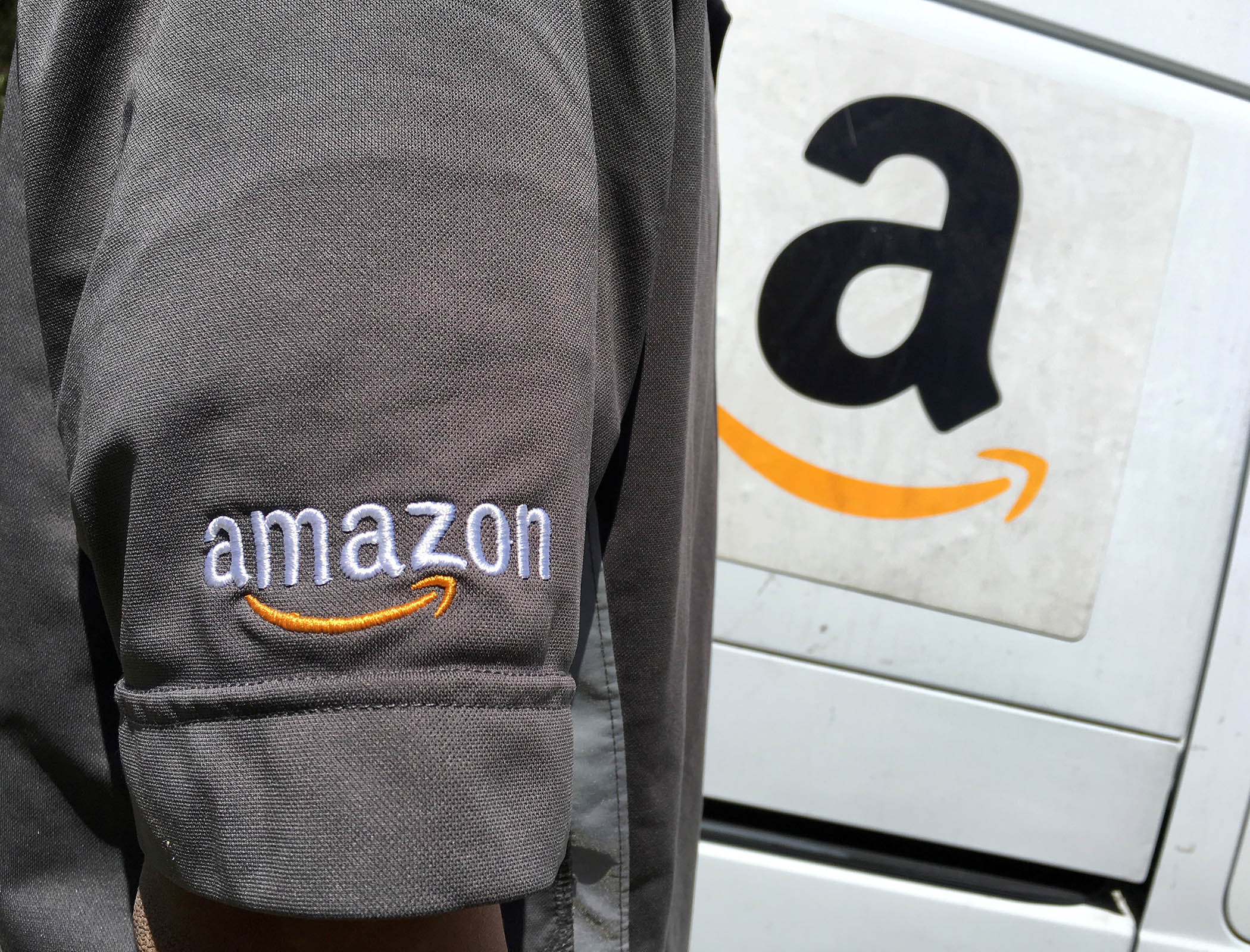 Competition authority investigating alleged anti-competitive behaviour by Amazon