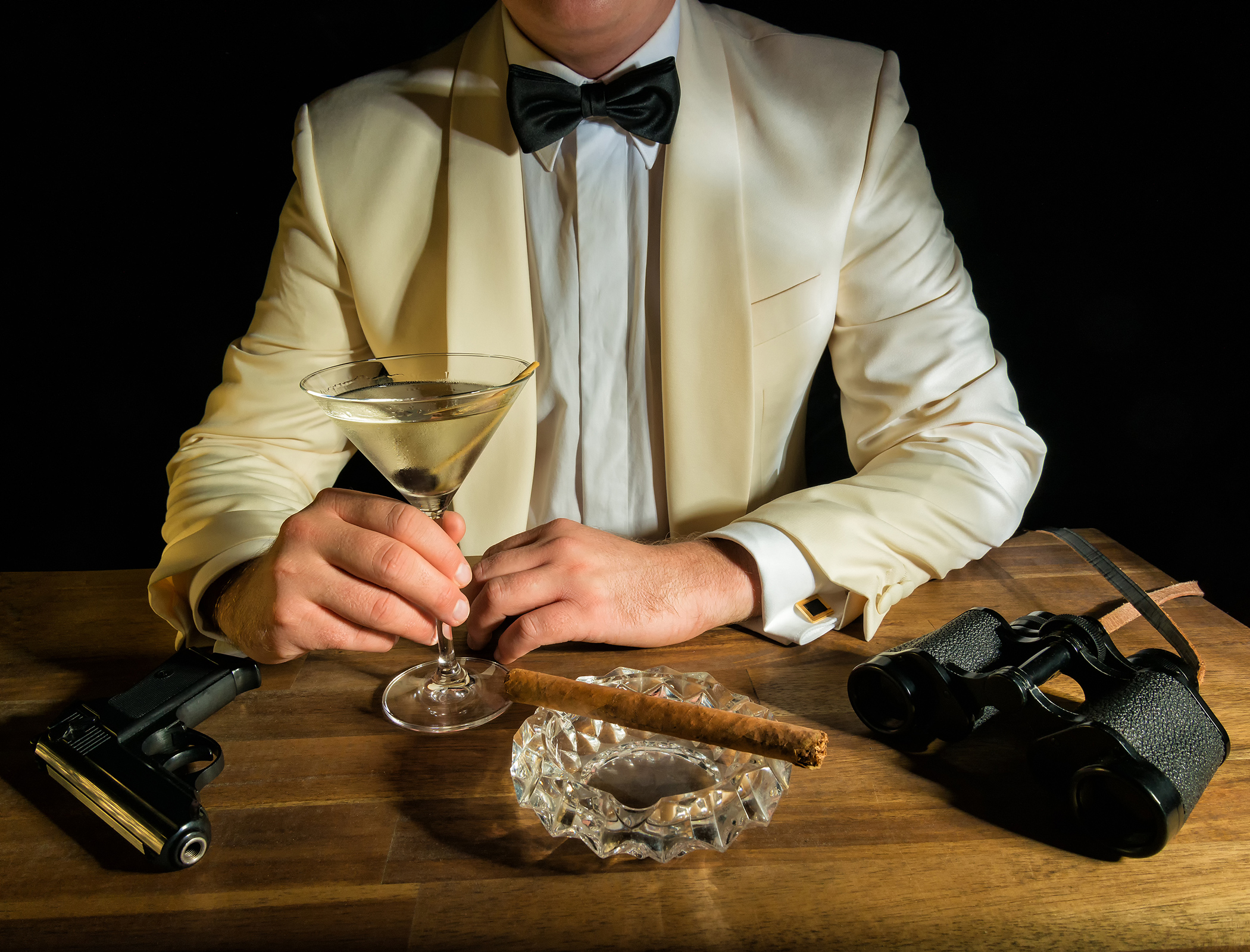 Book review: ‘Superspy Science’ by Kathryn Harkup
