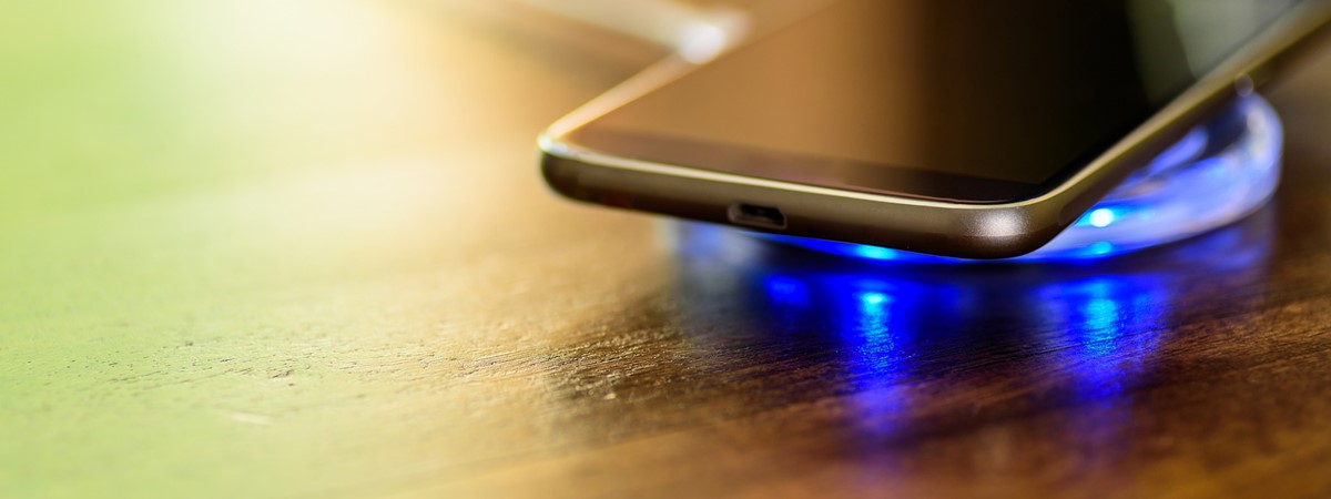 Wireless charger reaches new heights, powering up multiple devices