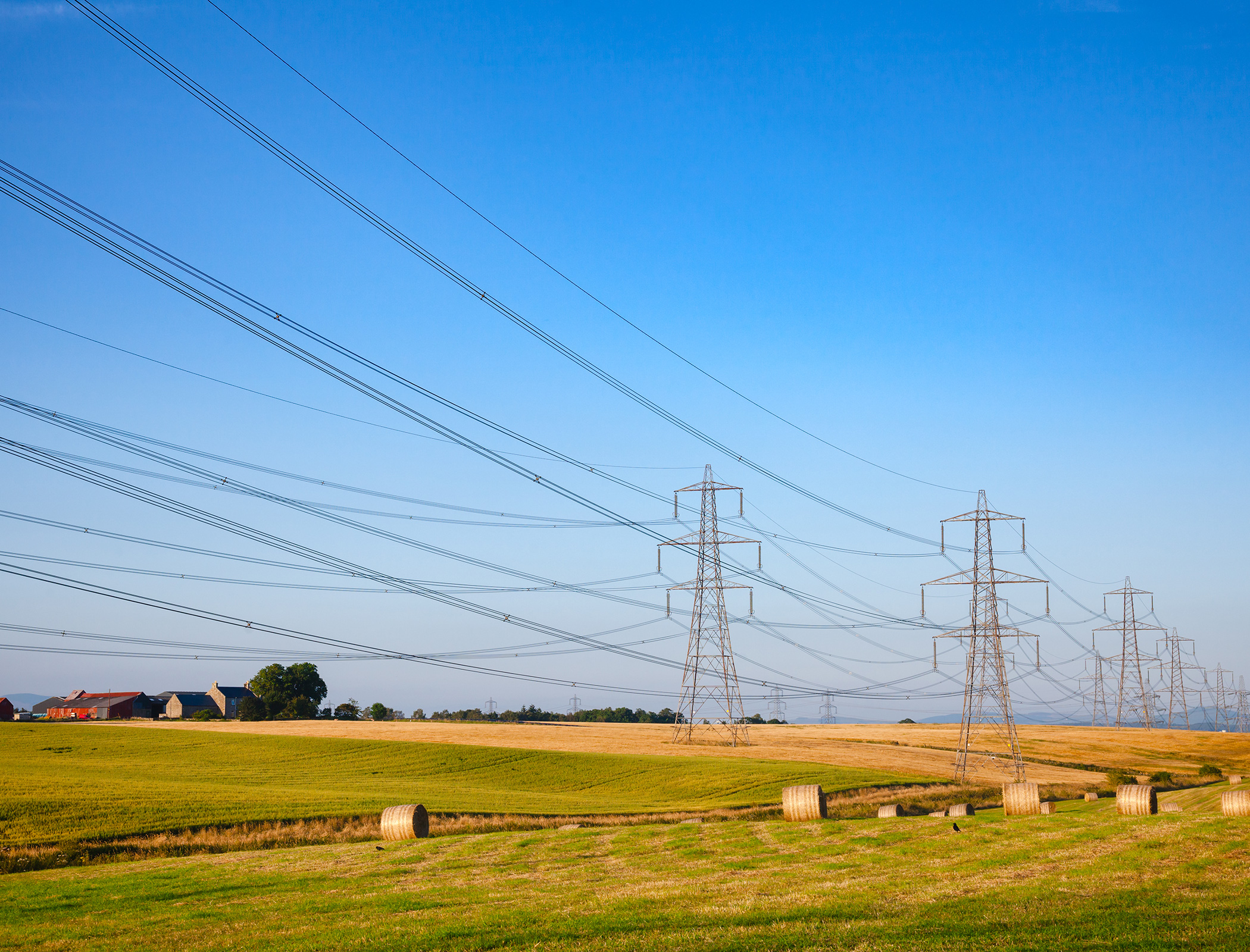 Brits cut back on summer energy usage for the first time, poll reveals