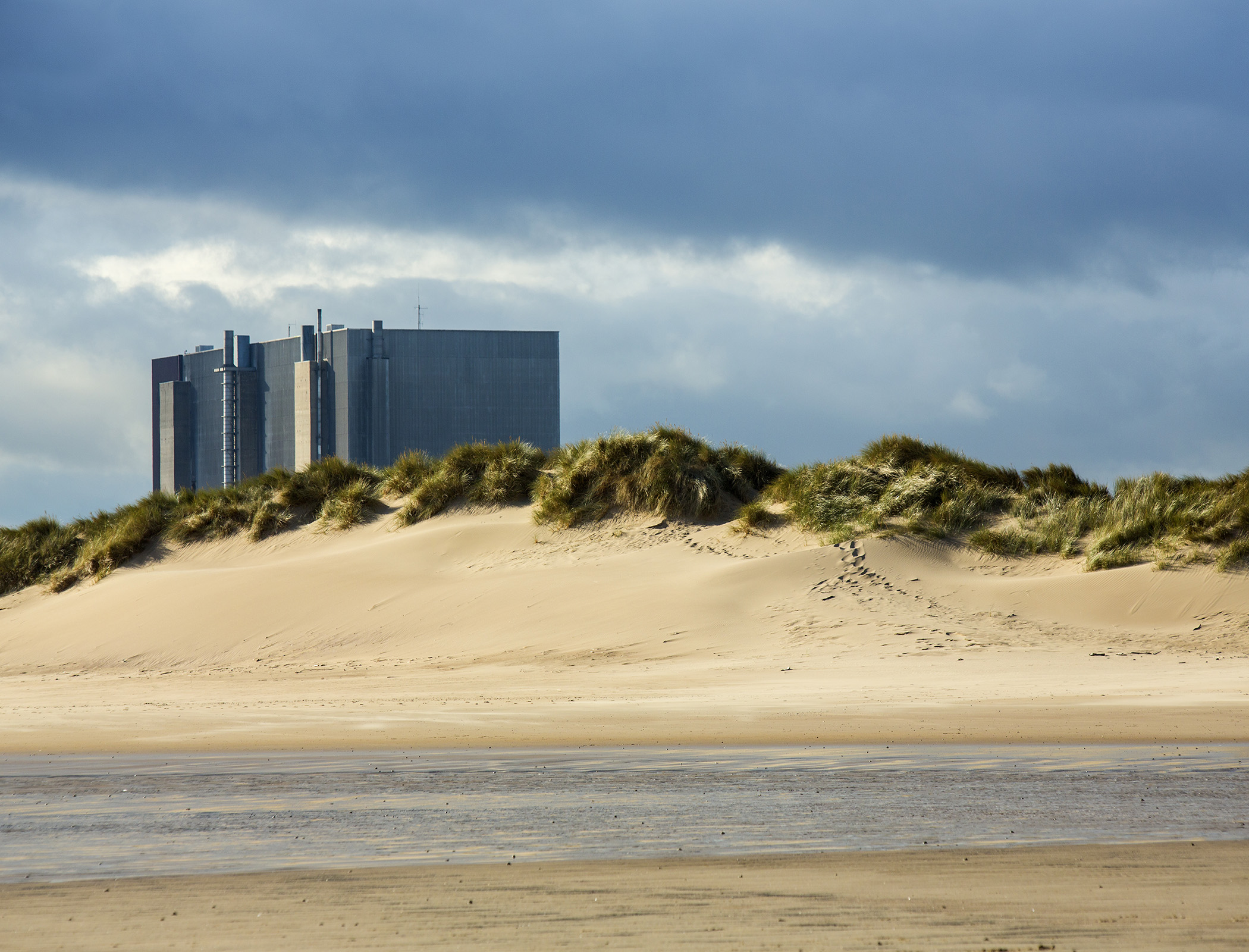 Shutdown of two nuclear power stations delayed until 2026