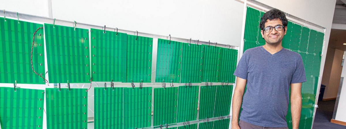 Wallpaper-like surface could boost radio signals tenfold