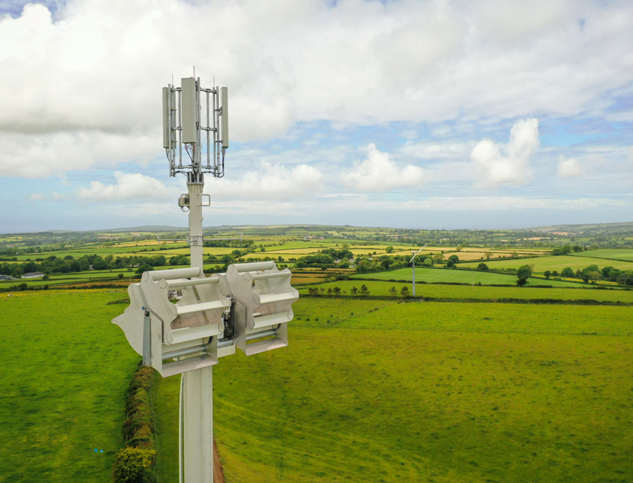 Vodafone switches on ‘self-powering’ mobile mast in Welsh countryside