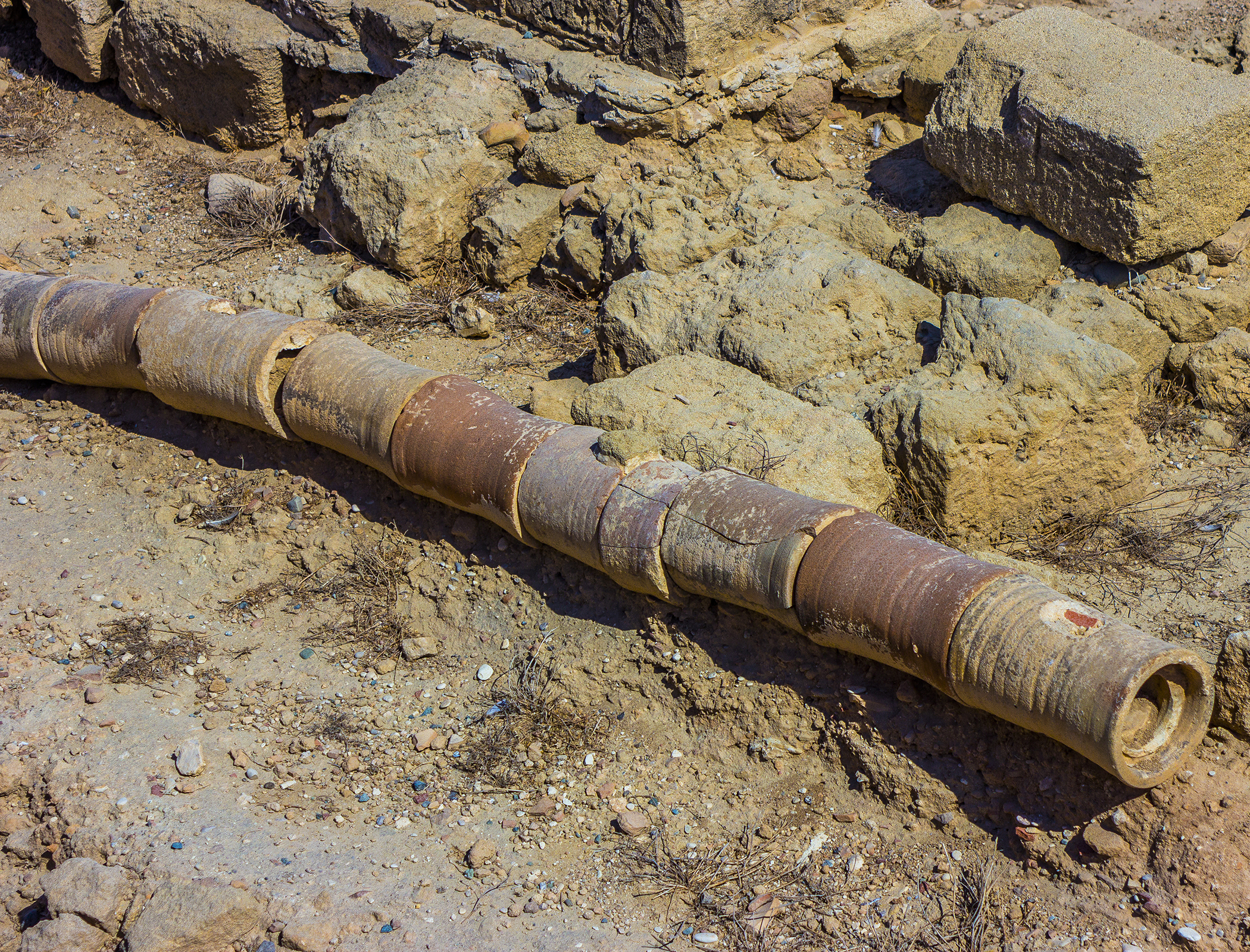 Ancient ceramic water drainage system uncovered in China