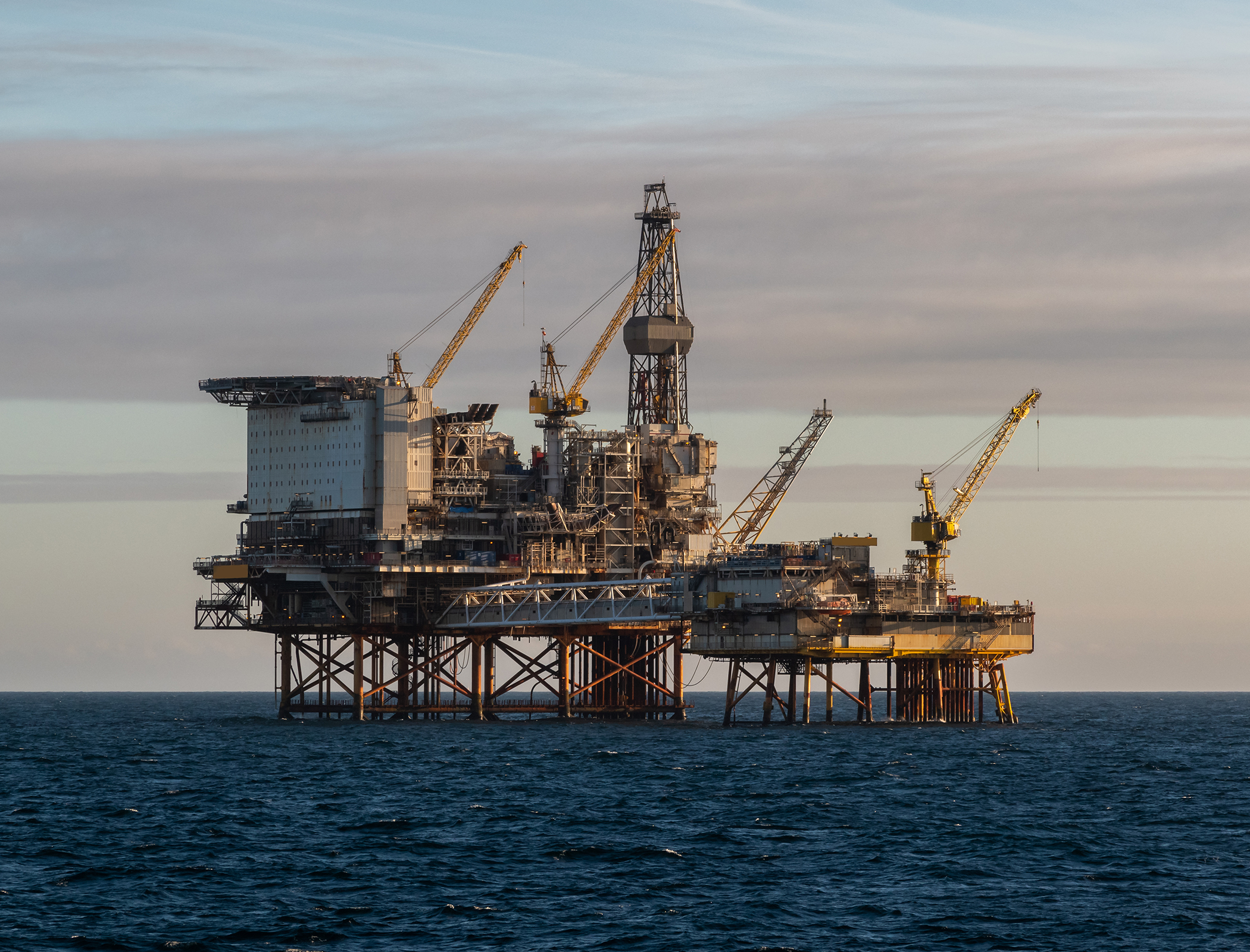 North Sea oil sector appeals for more investment to help it decarbonise