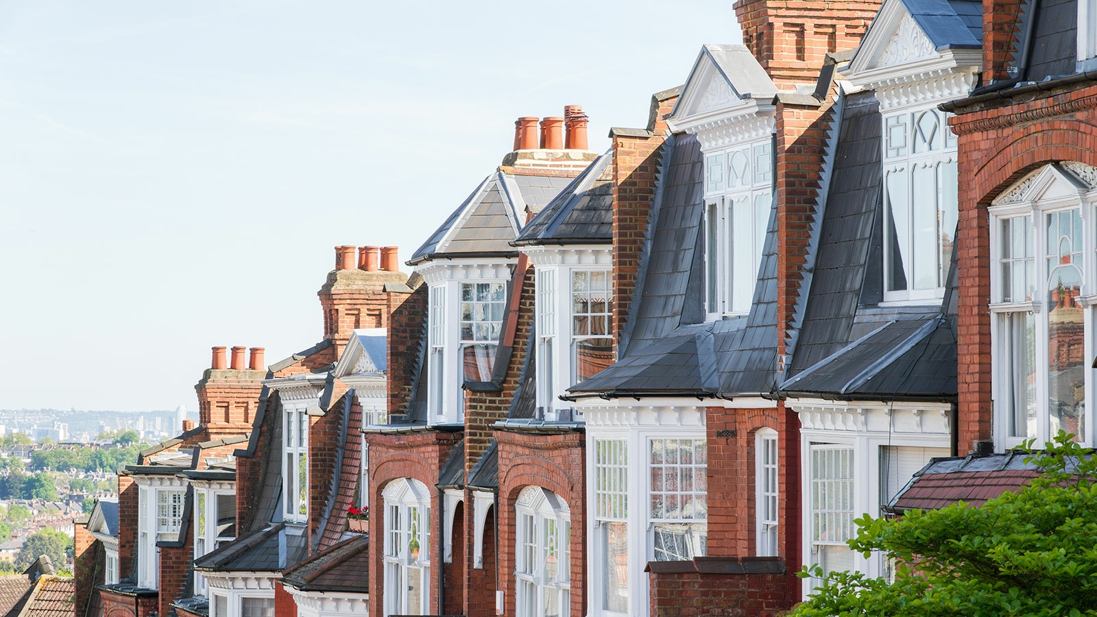 Climate change to cost UK households an average of £3,000 in 2025, report claims