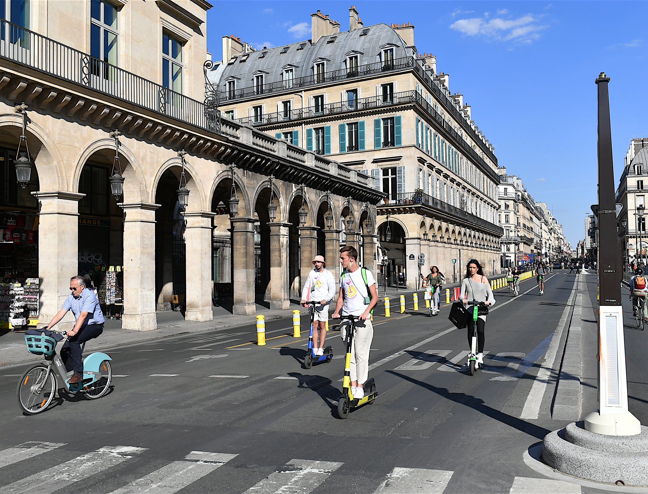 Rented electric scooters removed from Paris as ban enters into force
