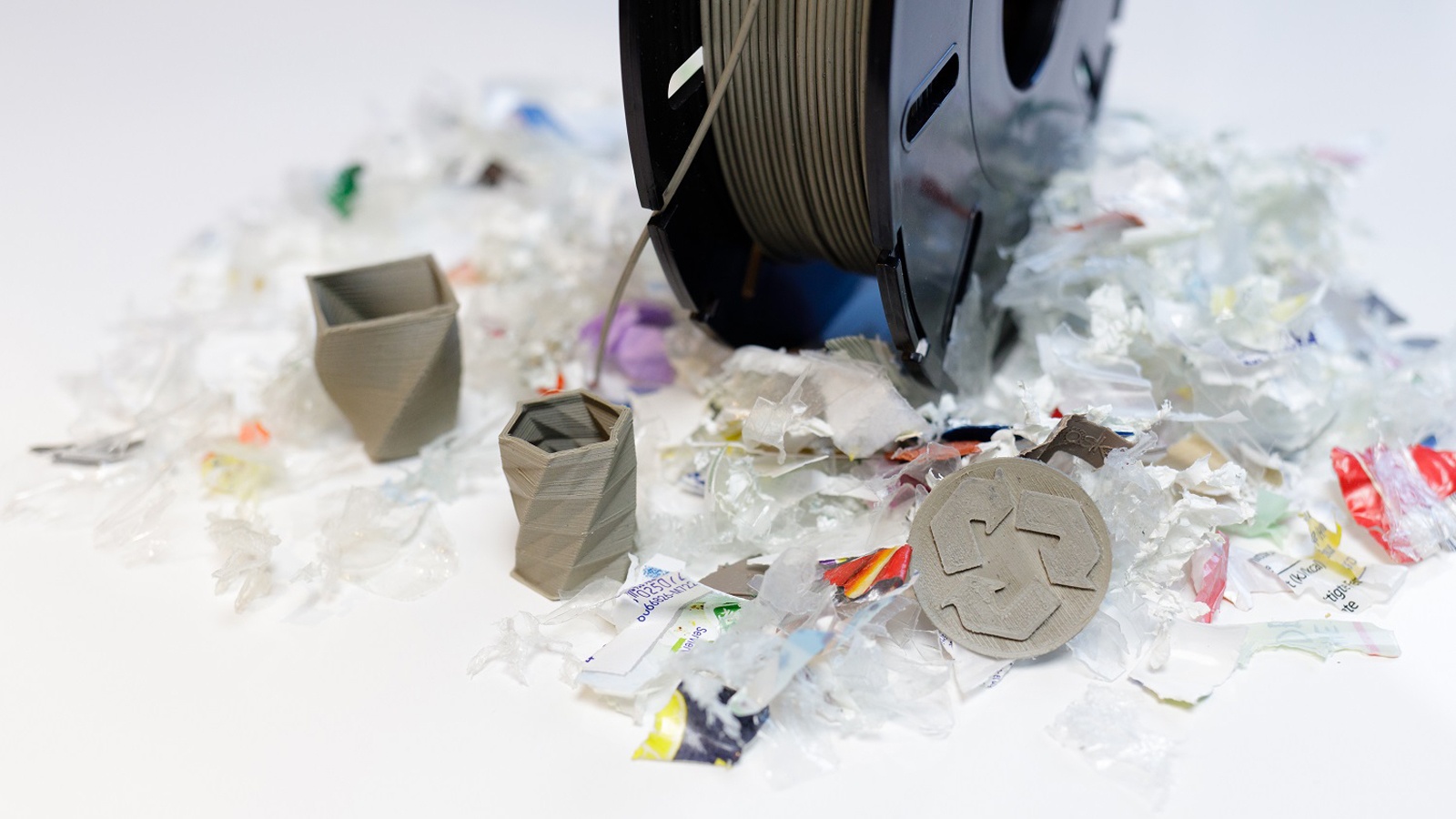 Plastic packaging waste transformed into high-quality 3D printed products