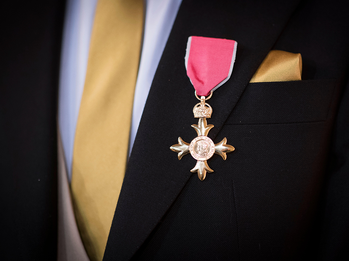 Who deserves a Royal Honour for services to engineering?