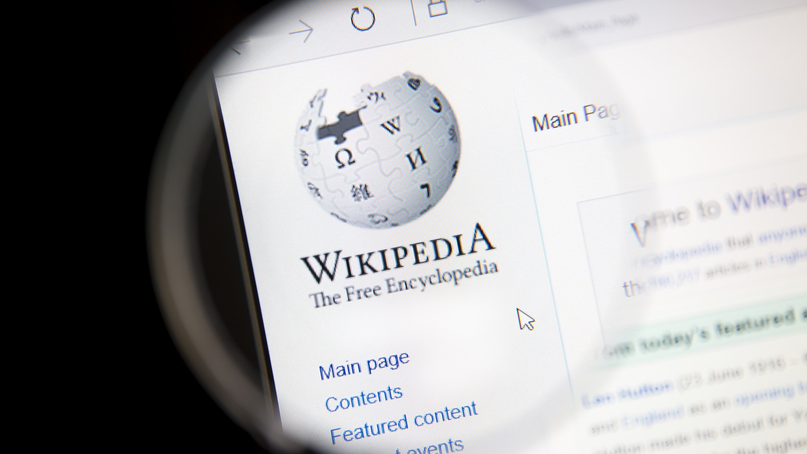 AI scraper bots putting costly strain on Wikimedia infrastructure