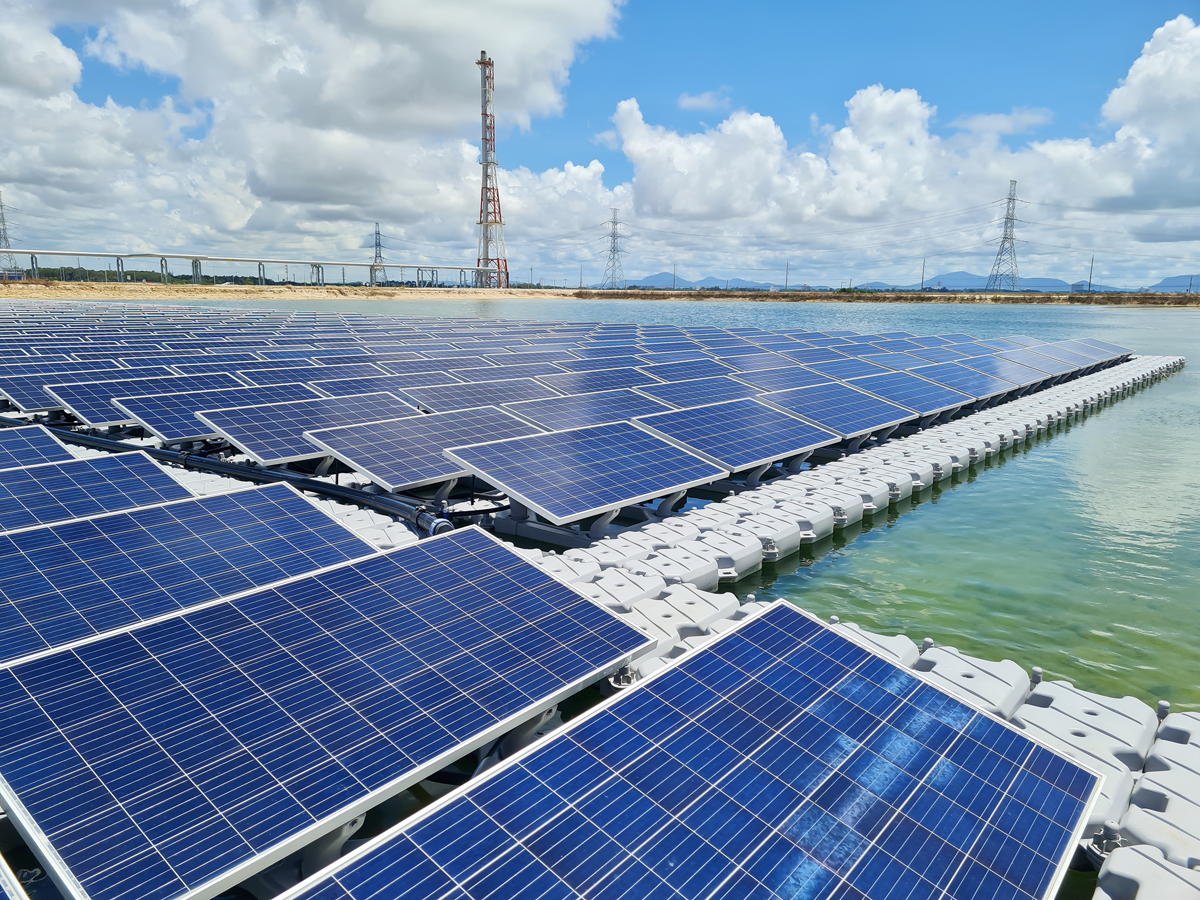 Indonesia launches South-east Asia’s largest floating solar farm