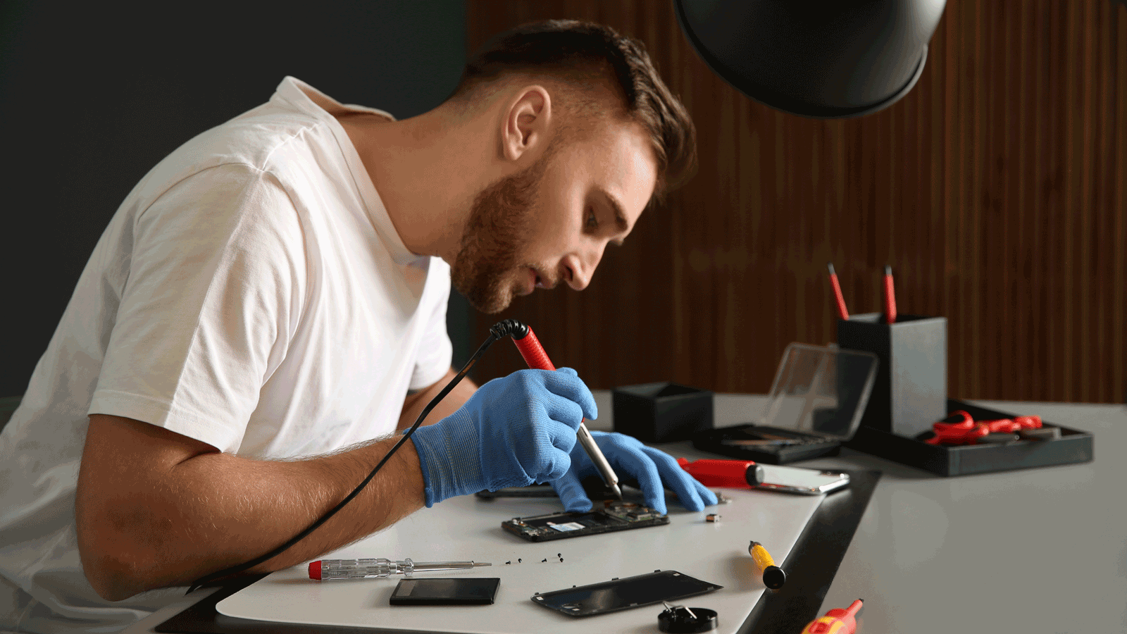 EU officially adopts new right-to-repair rules
