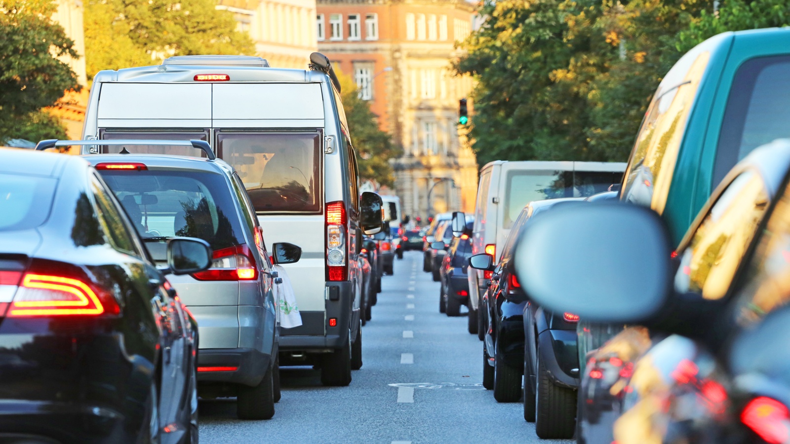 EU makes progress towards 2030 zero-pollution targets but stronger action required, reports say