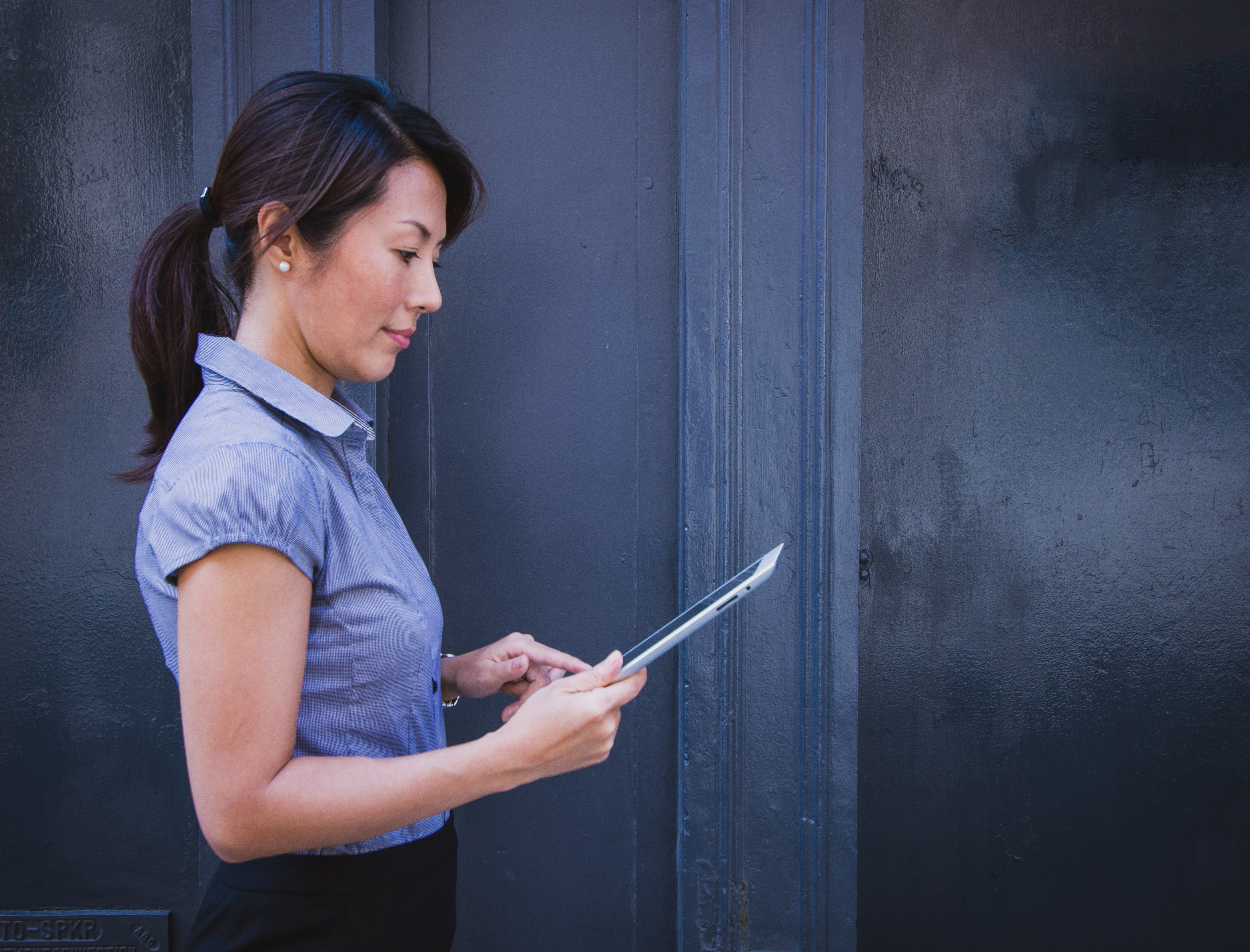 Tech firms must protect women better online, Ofcom demands