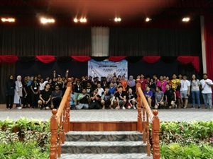 0d2c91732c59ef44322af766fa966505-huge-1.jpg