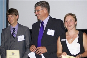 d0d8a96df53ea550199fdffddf72ccbd-huge-greg-tony-c-alyssa.jpg