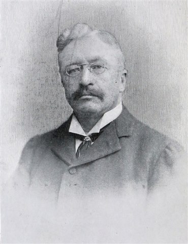 Alexander Siemens. Image is in the public domain. Source: gracesguide.co.uk