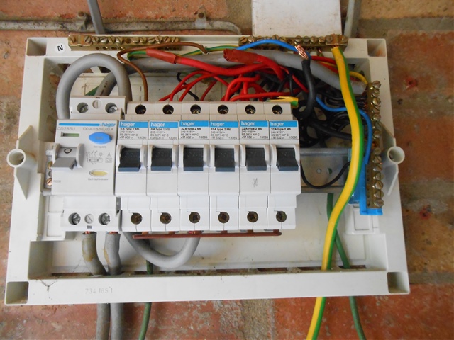 Consumer Unit Challenge. - Wiring And The Regulations Bs 7671 - Iet 