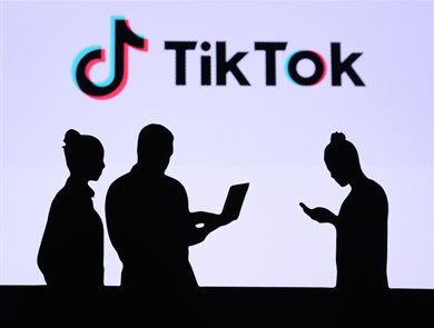 TikTok pushes back against US and UK opposition